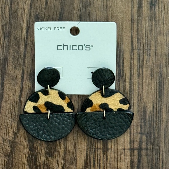 Sweater By Chicos In Animal Print, Size: S